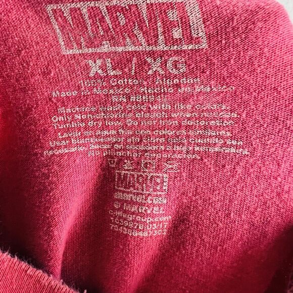 Marvel Spiderman T-Shirt Red Blue Ombre Crewneck Short Sleeve Skater Comic - Picture 12 of 13